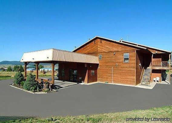 Econo Lodge Eagle Nest Bagian luar foto